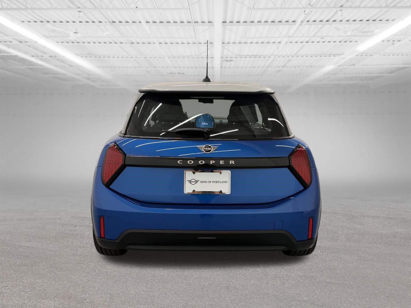 New 2026 MINI Cooper 2-Door Hardtop FWD image 4