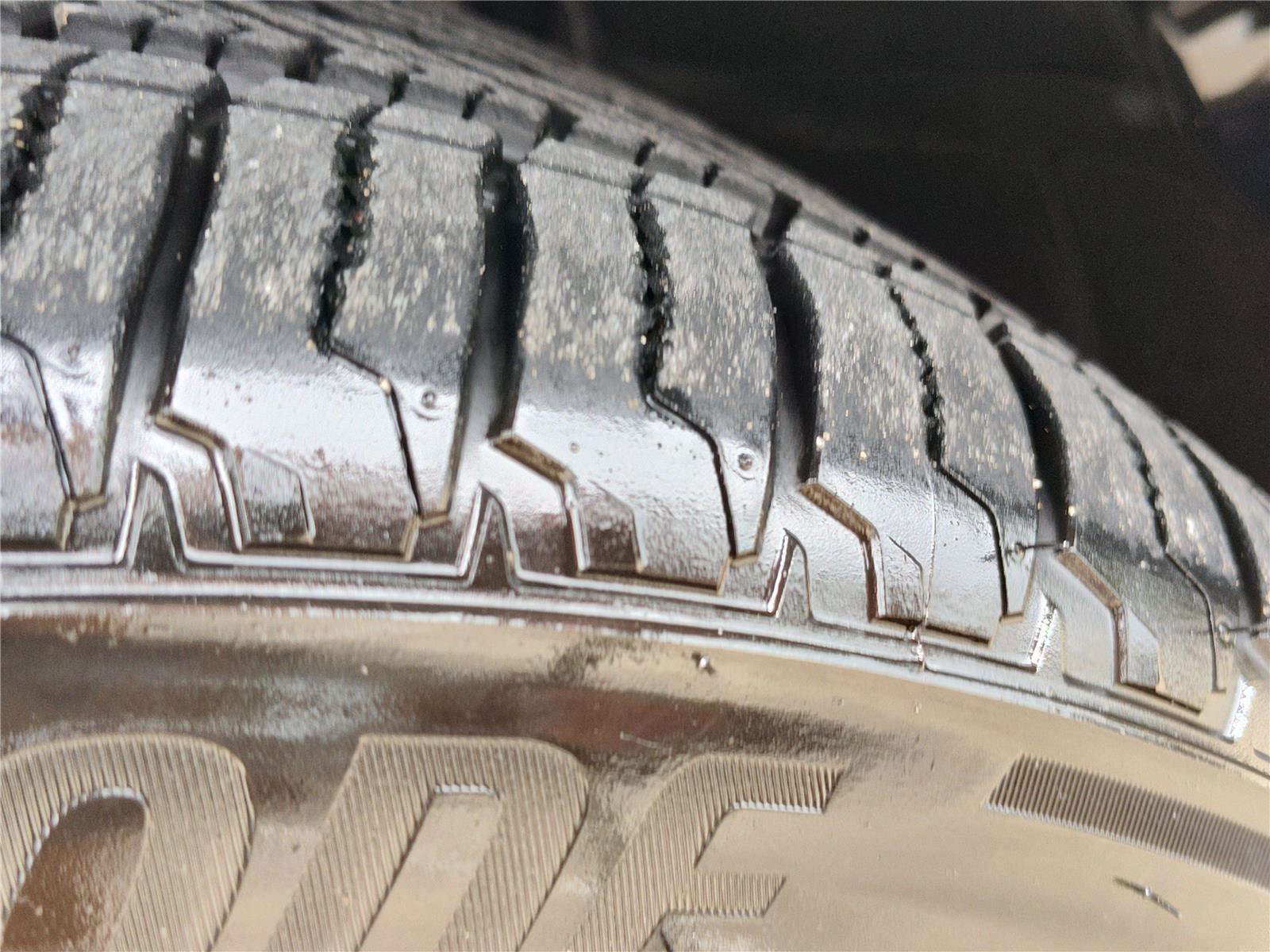 Used 2026 BMW X6 M60i AWD/4WD image 13