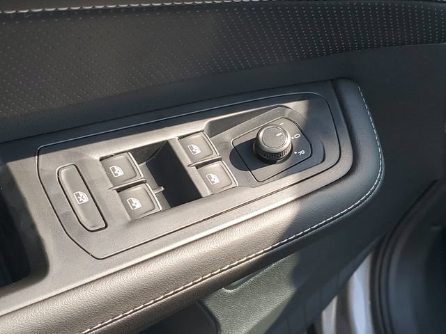 New 2026 Volkswagen Atlas Cross Sport SE AWD/4WD image 15