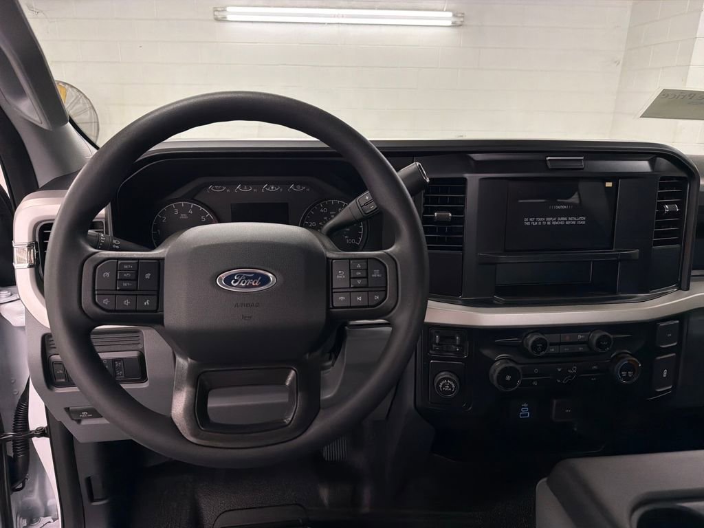 New 2026 Ford F250 XL w/ XL Chrome Package image 8