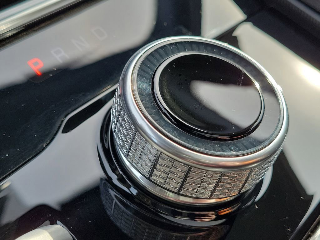 New 2026 Jeep Grand Cherokee Altitude image 32