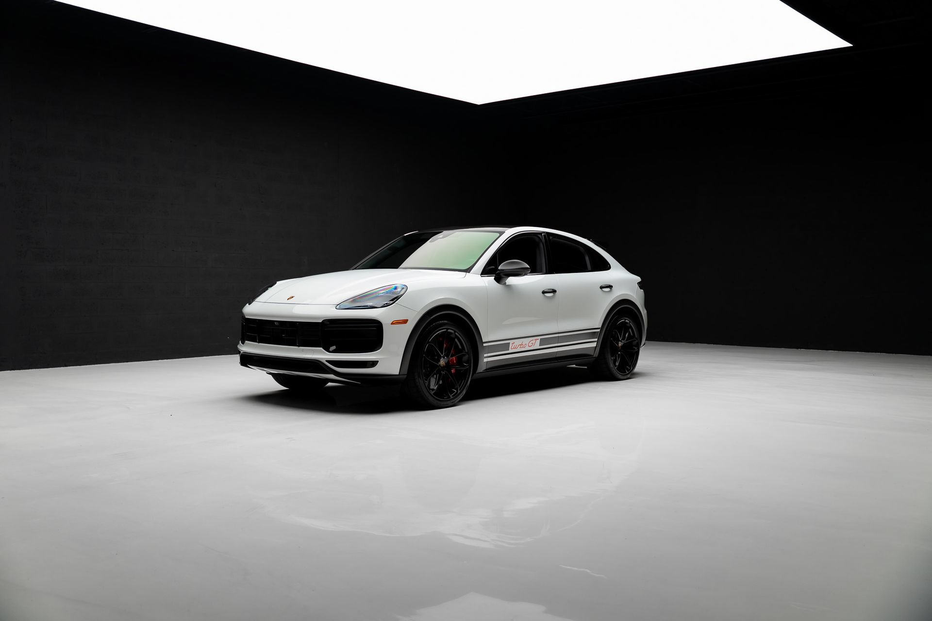 Used 2022 Porsche Cayenne Turbo GT AWD/4WD image 86