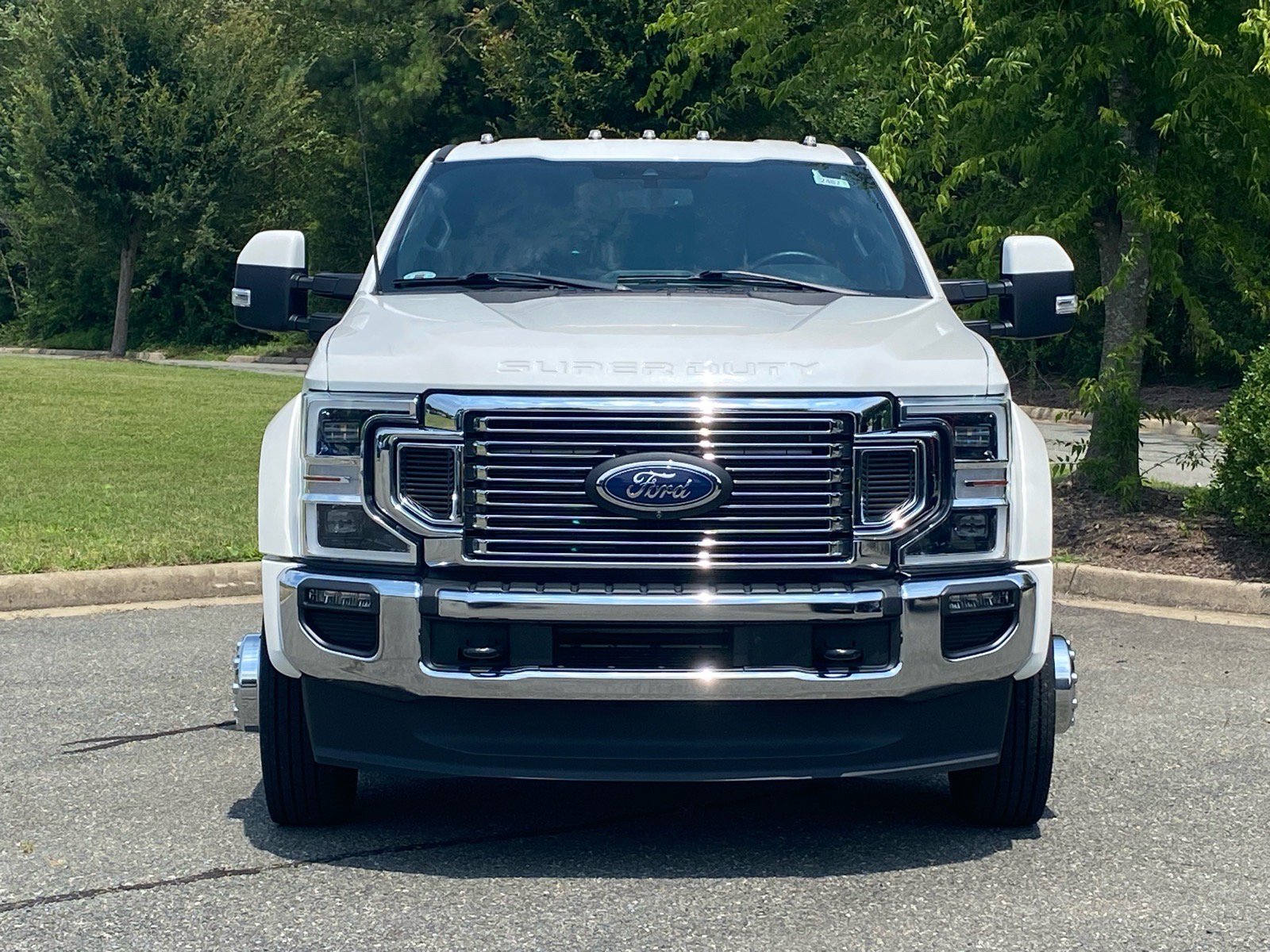 Used 2022 Ford F450 Lariat w/ Lariat Ultimate Package AWD/4WD image 8
