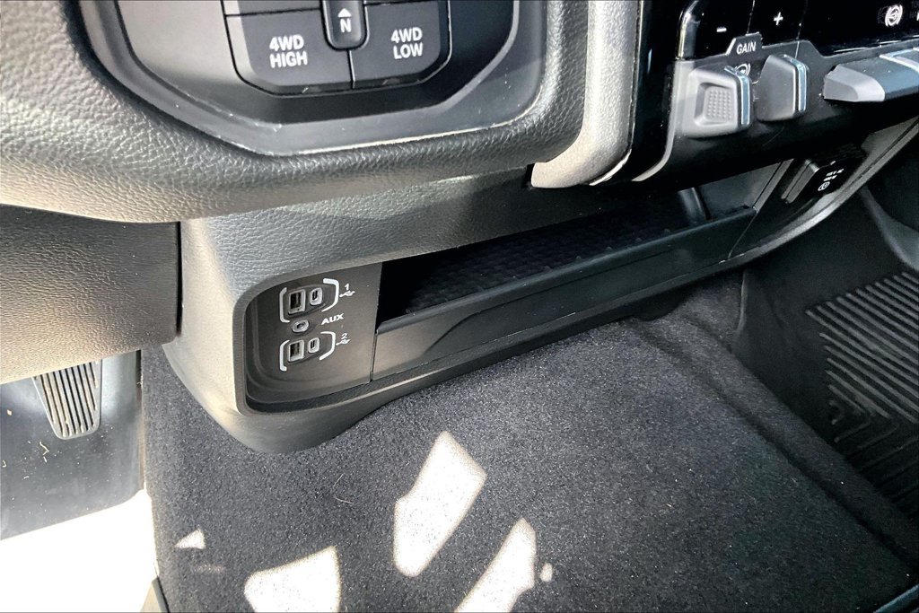 Used 2026 RAM 3500 Tradesman AWD/4WD image 36