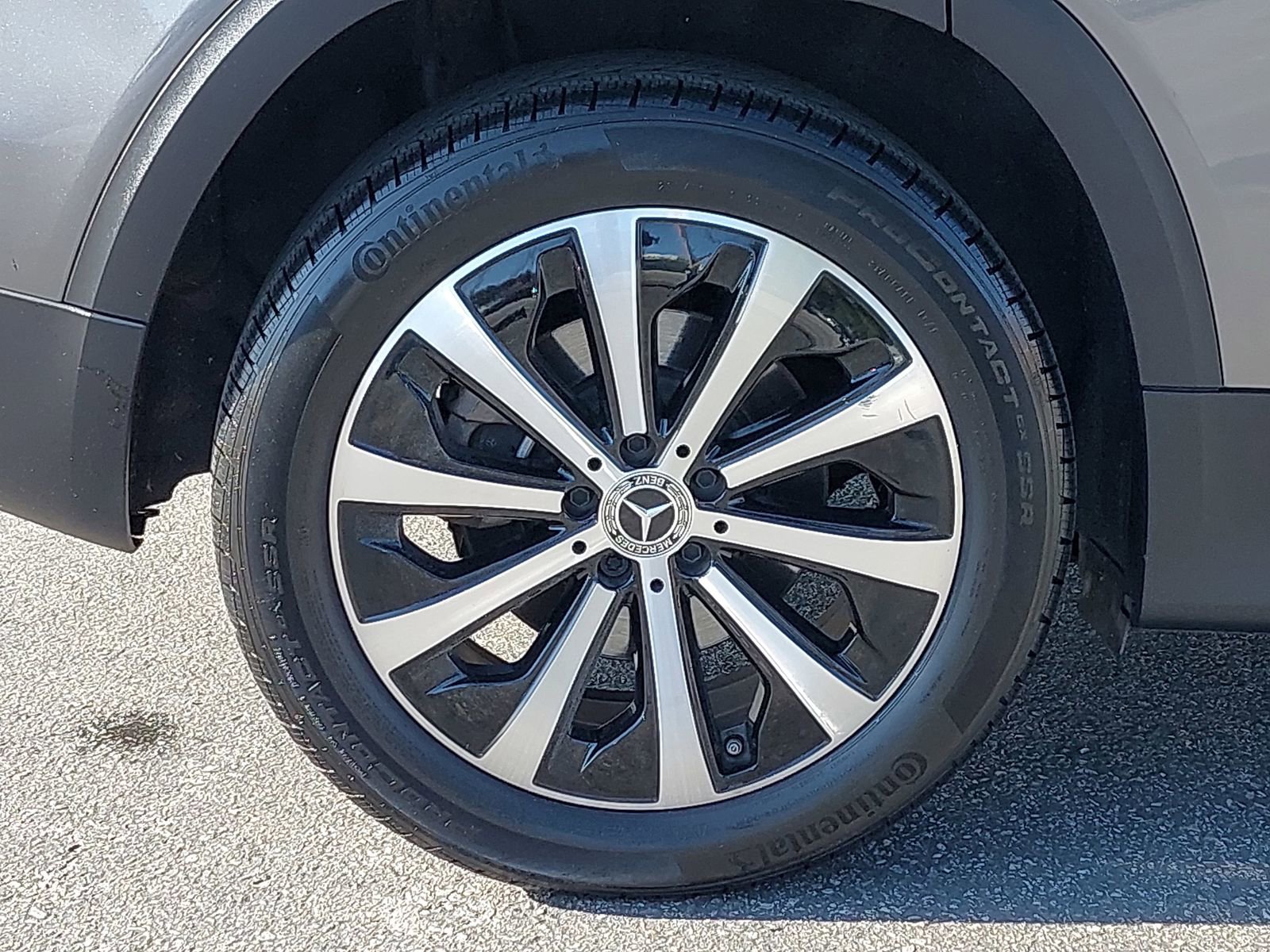 Used 2021 Mercedes-Benz GLB 250 image 35