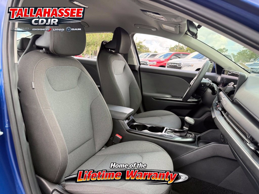 Used 2025 Kia K4 FWD image 37