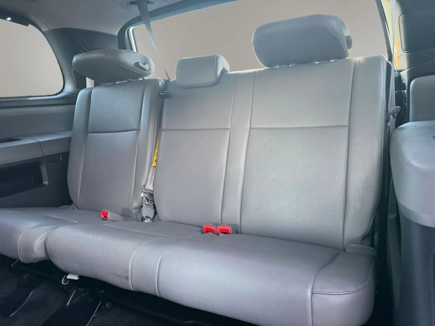 Used 2016 Toyota Sequoia Platinum AWD/4WD image 17