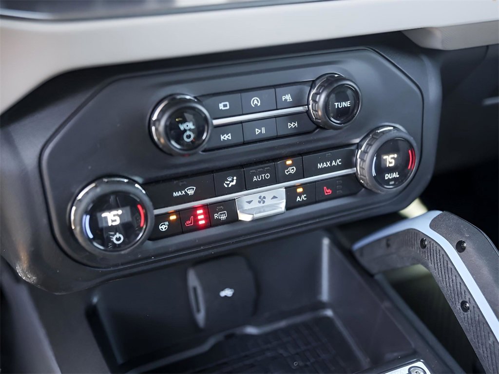 Used 2024 Ford Bronco Wildtrak image 19