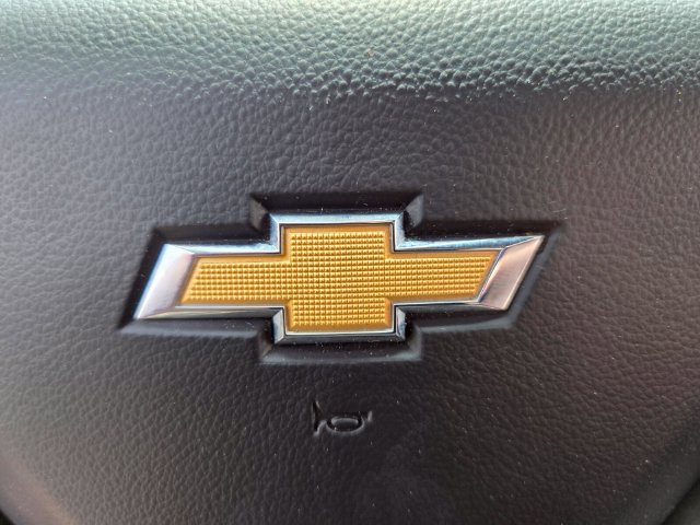 Used 2025 Chevrolet Silverado 1500 LT AWD/4WD image 32