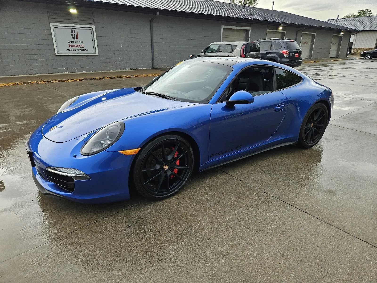 Used 2016 Porsche 911 Carrera 4S AWD/4WD image 3