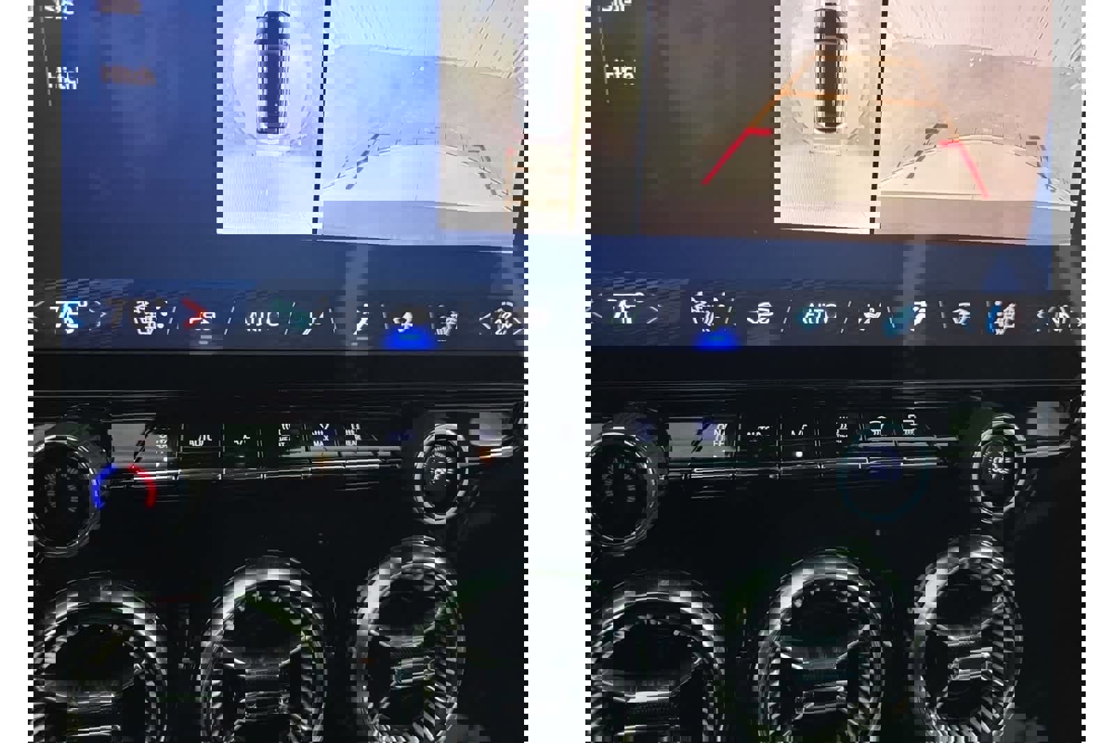 Used 2025 Chevrolet Blazer EV LT image 24