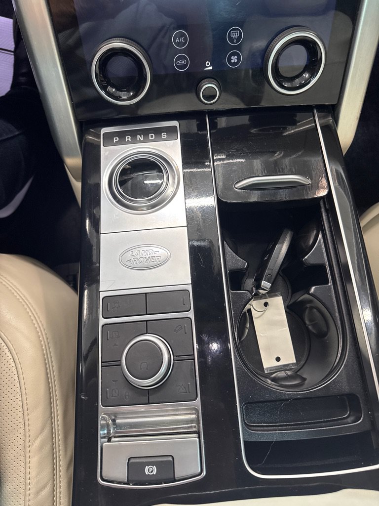 Used 2019 Land Rover Range Rover HSE AWD/4WD image 14