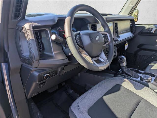 New 2025 Ford Bronco 4-Door image 3
