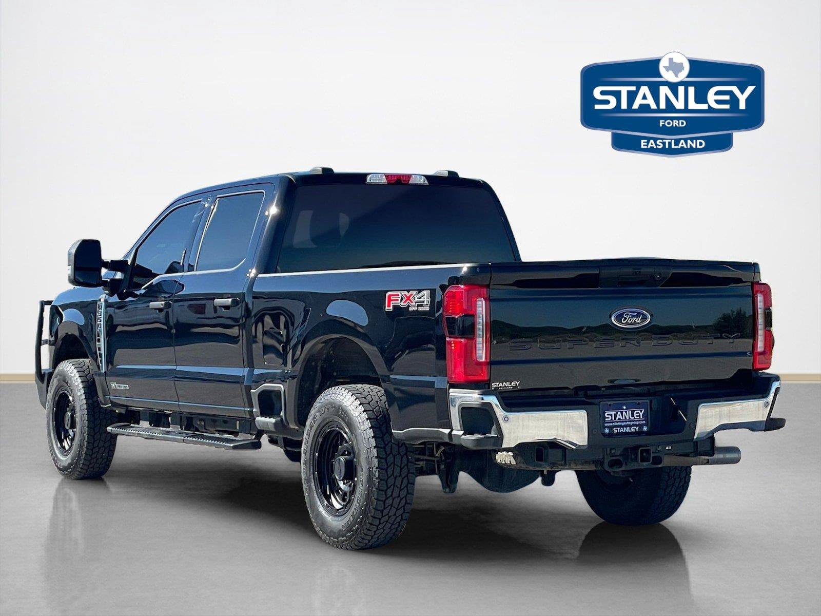 Used 2024 Ford F350 XLT w/ 360-Degree Camera Package AWD/4WD image 7