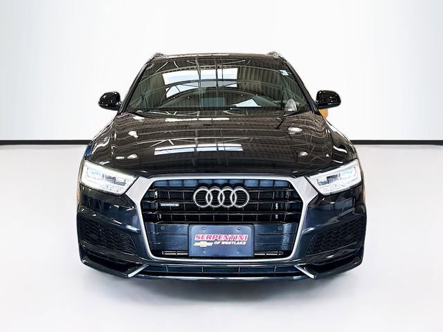 Used 2018 Audi Q3 2.0T Premium Plus w/ Premium Plus Package AWD/4WD image 4