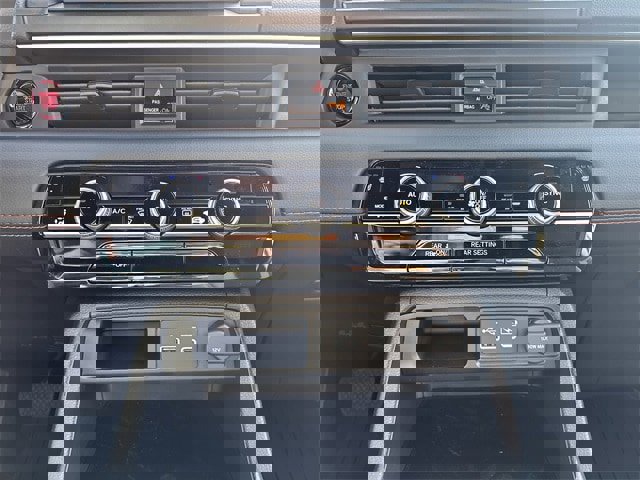 New 2025 Honda Pilot Sport image 39