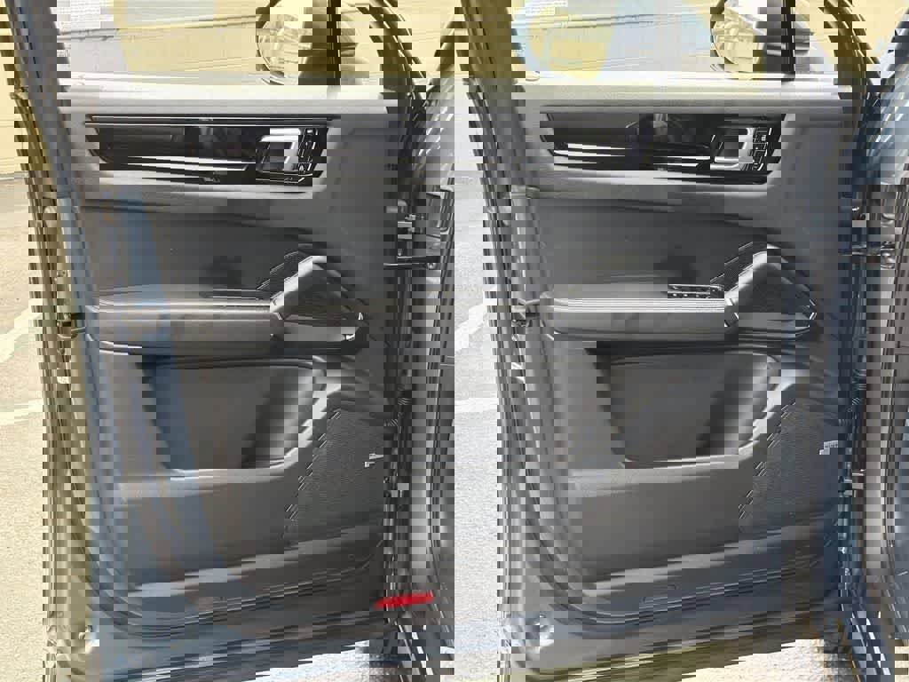 Used 2019 Porsche Cayenne S image 23