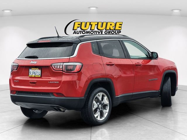 Used 2019 Jeep Compass Limited w/ Advanced Safety Group AWD/4WD image 4