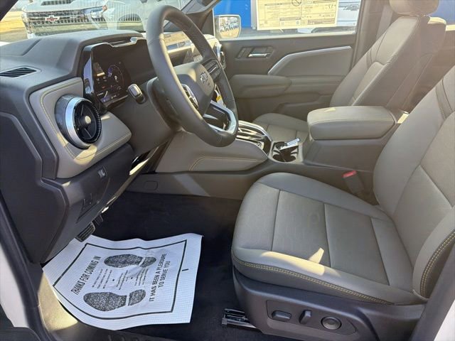 New 2026 Chevrolet Colorado ZR2 w/ Technology Package AWD/4WD image 14
