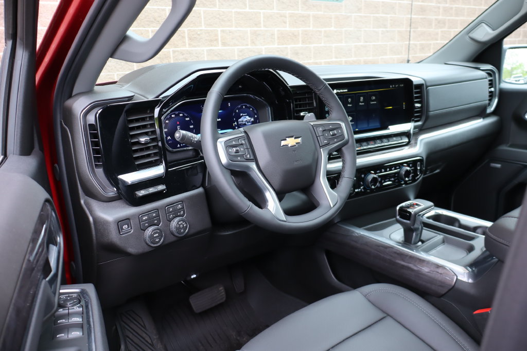 New 2026 Chevrolet Silverado 1500 LTZ AWD/4WD image 19