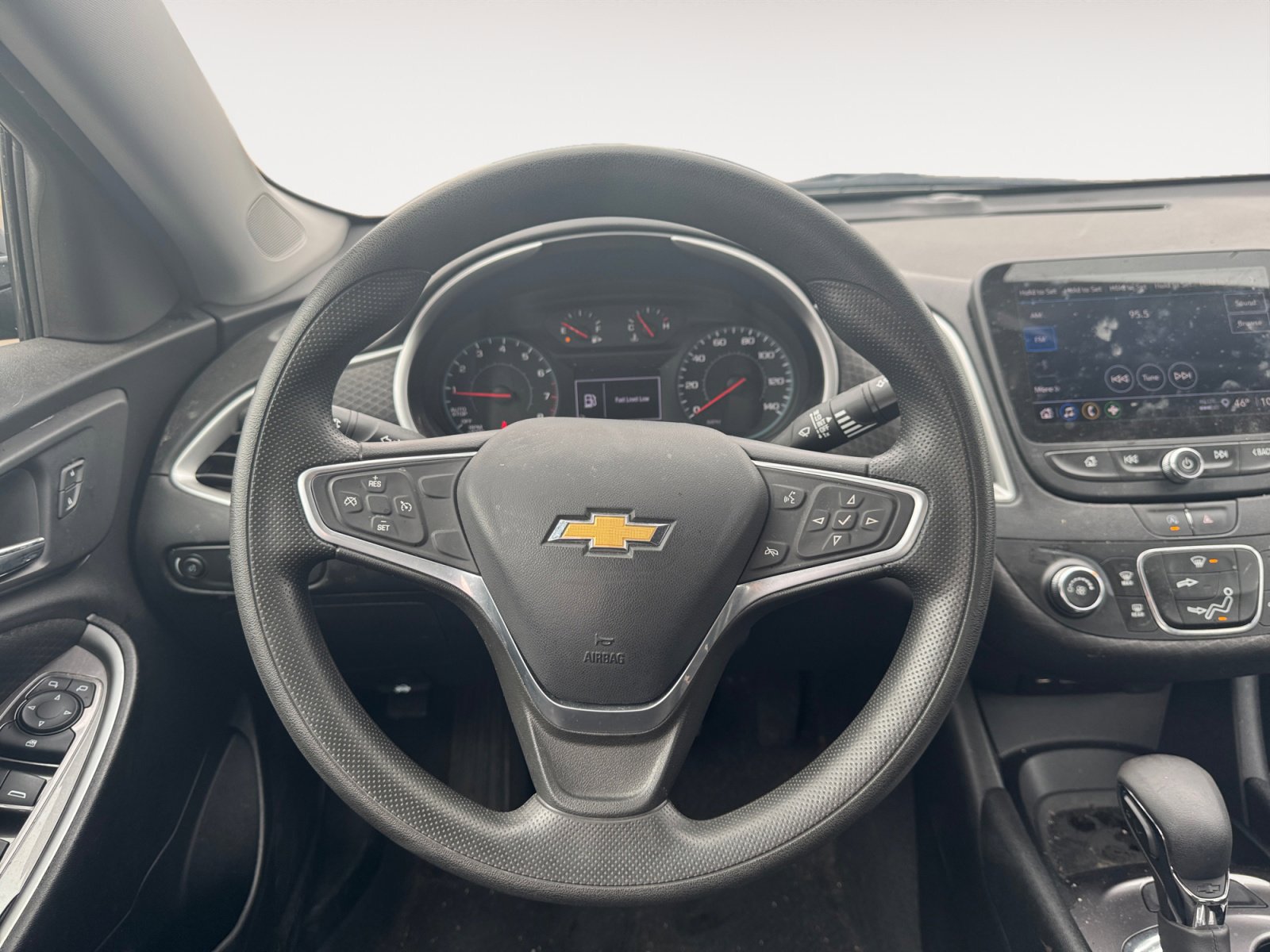 Used 2022 Chevrolet Malibu LS image 12