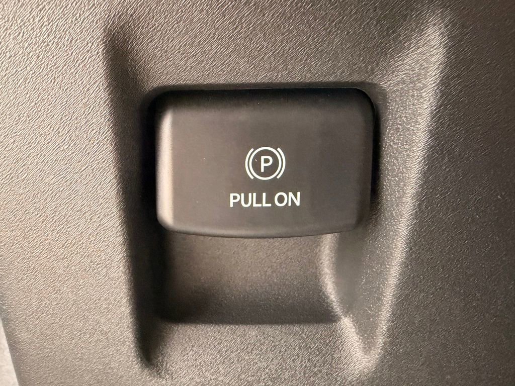 Used 2025 Ford Expedition Max Active image 31