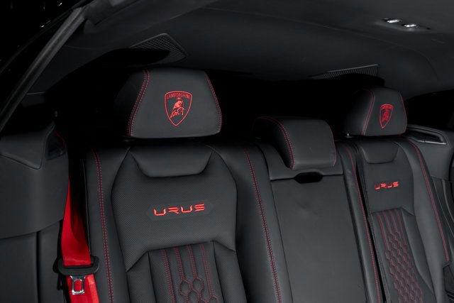 Used 2023 Lamborghini Urus Performante image 29
