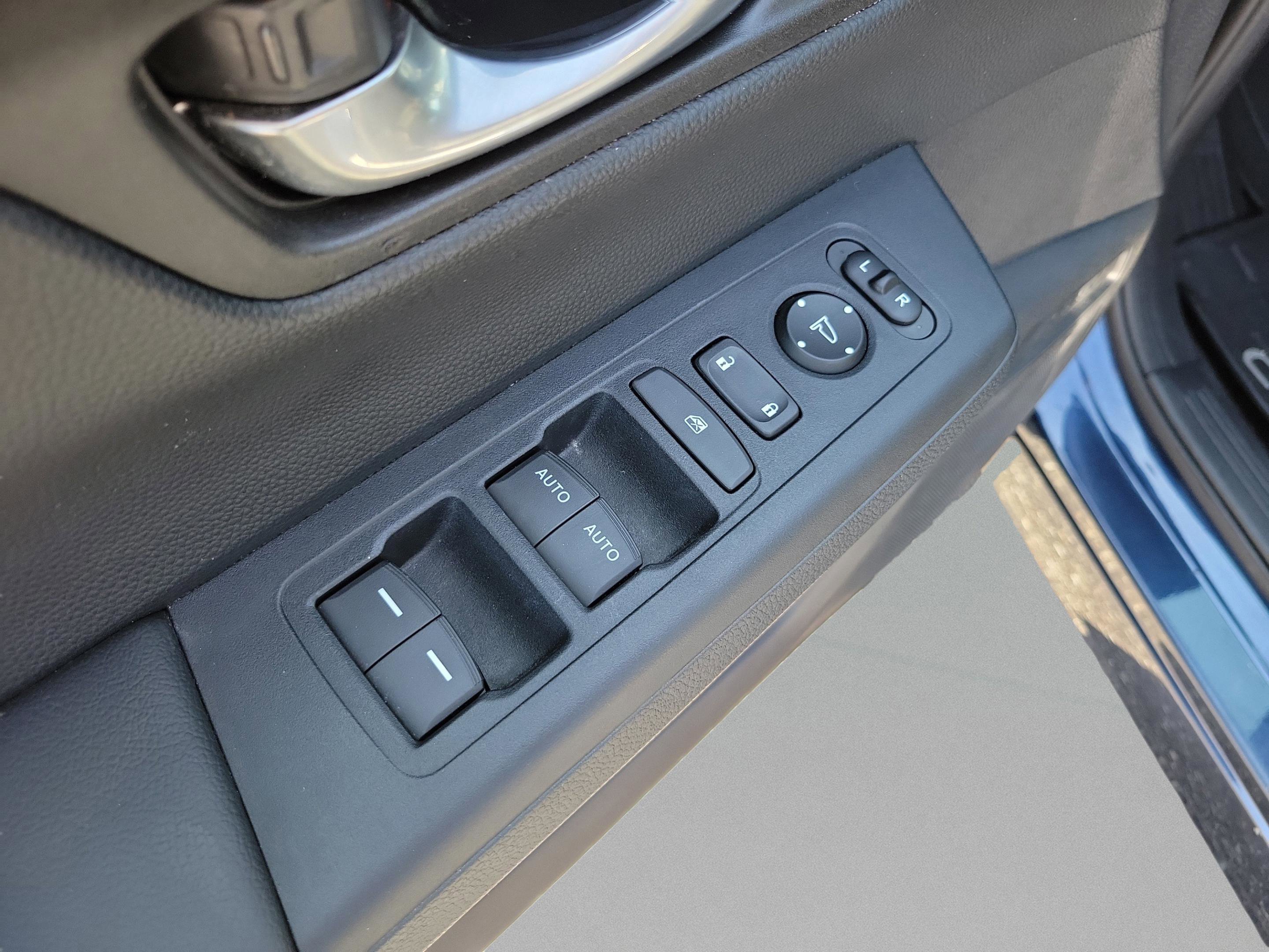 Certified 2024 Honda CR-V EX image 27