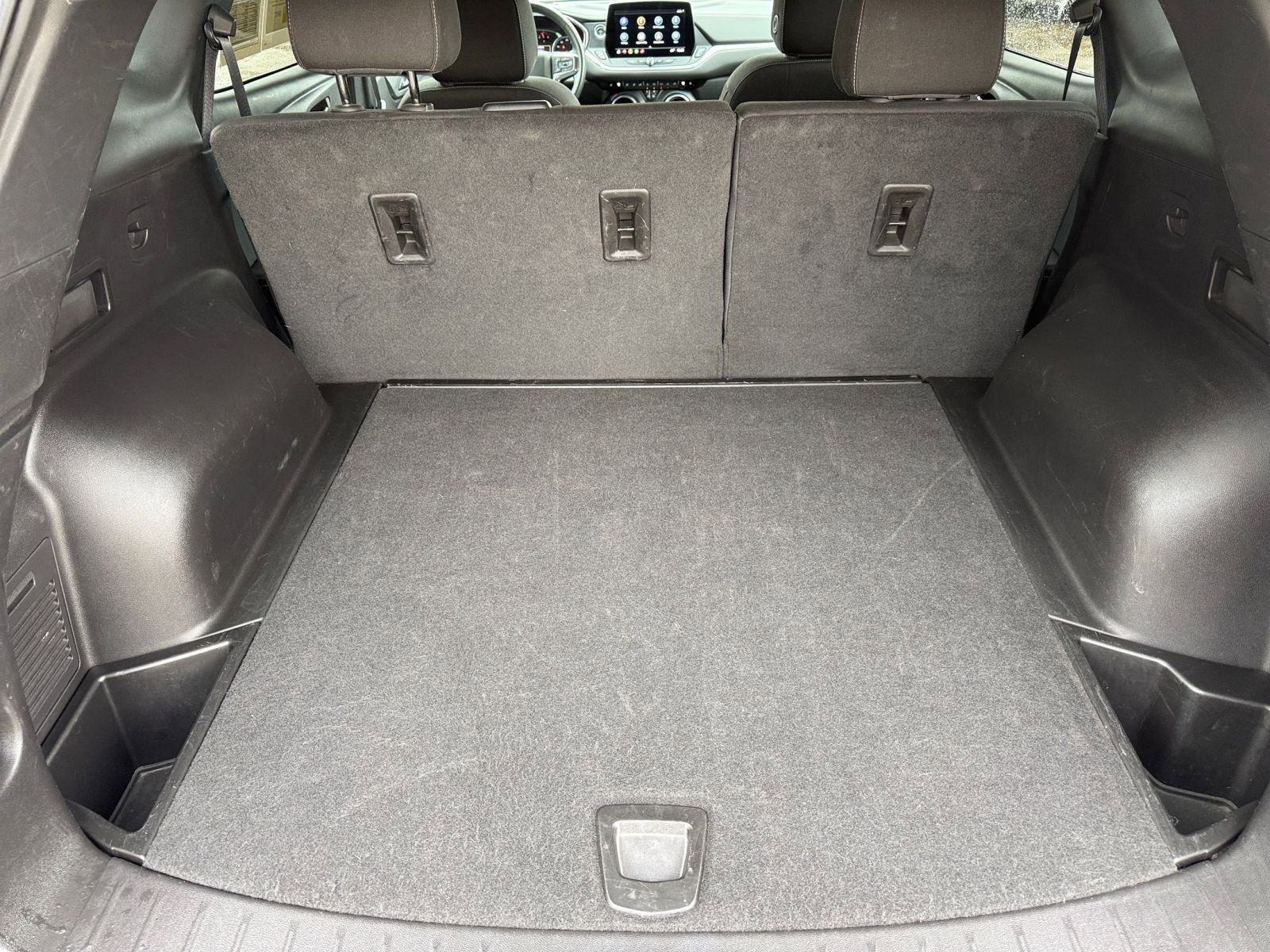 Used 2025 Chevrolet Blazer LT FWD image 31