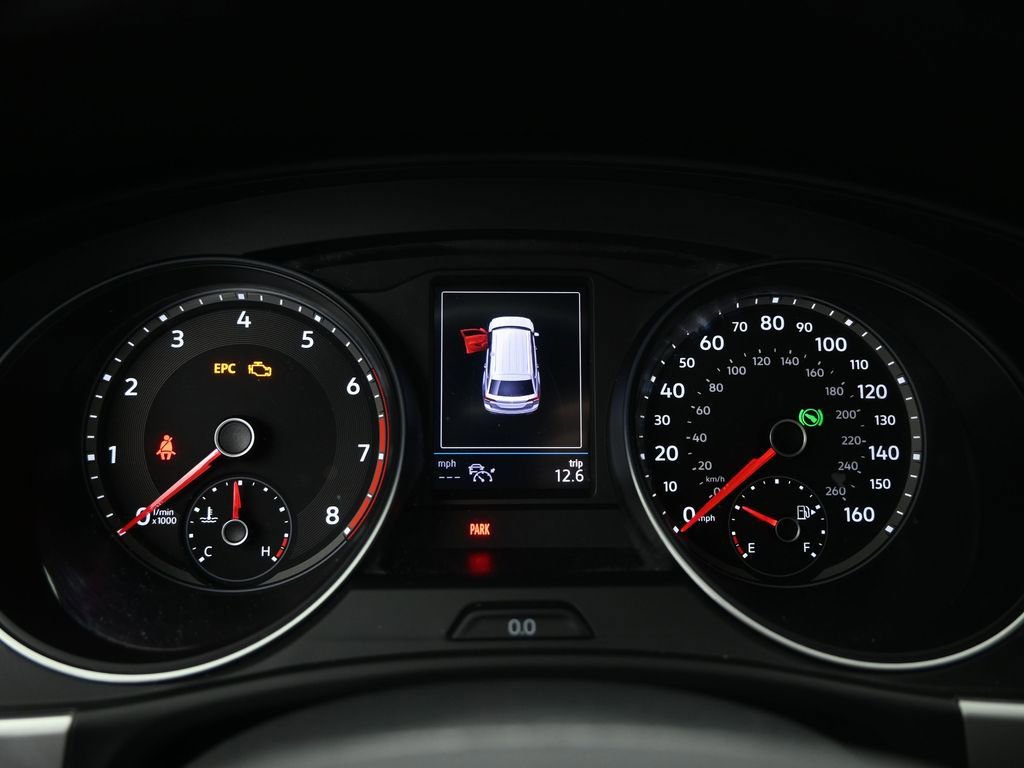 Used 2021 Volkswagen Atlas Cross Sport SE image 13