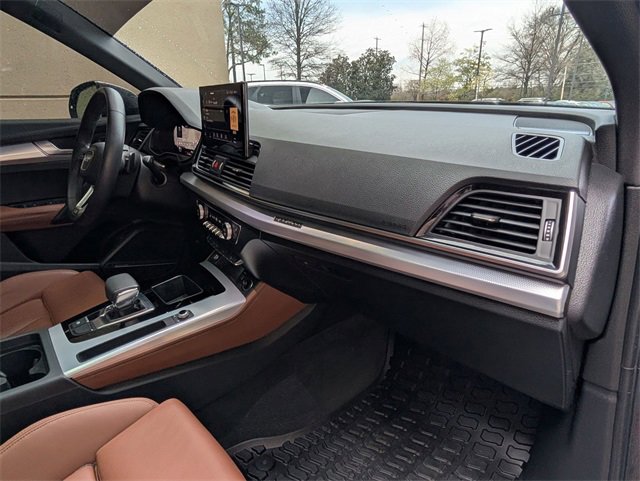 Used 2024 Audi Q5 2.0T Premium Plus w/ Premium Plus Package image 21