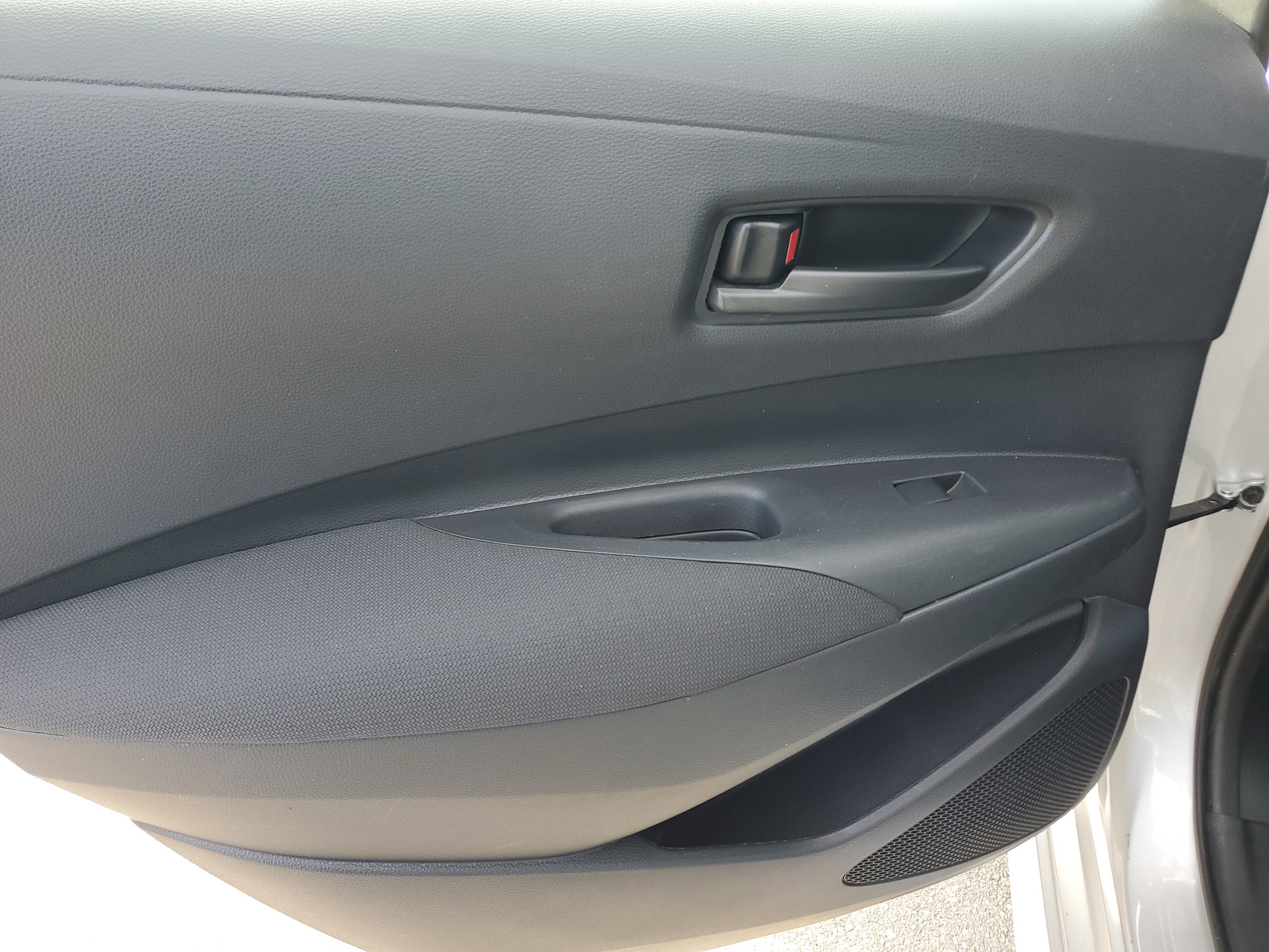 Used 2024 Toyota Corolla LE image 23