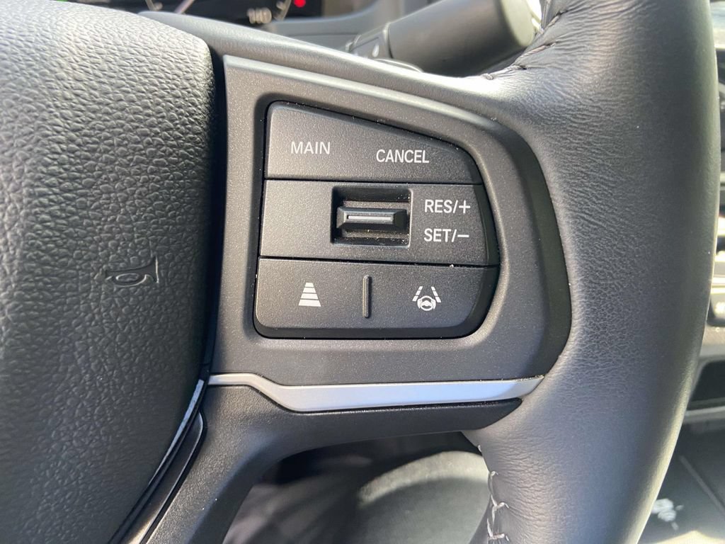 Used 2025 Honda Ridgeline RTL+ image 32