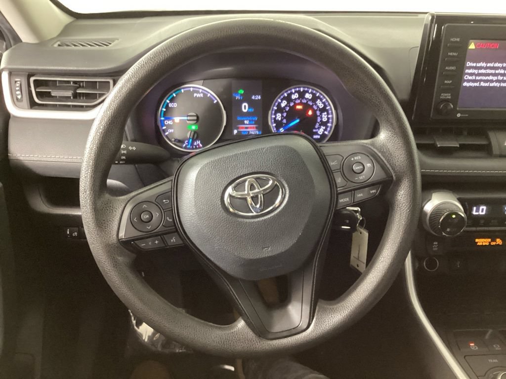 Used 2021 Toyota RAV4 LE AWD/4WD image 15