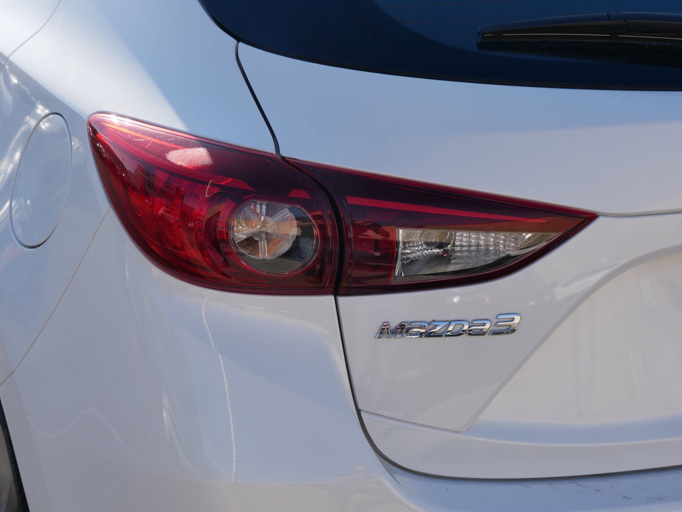 Used 2017 MAZDA MAZDA3 Grand Touring FWD image 17
