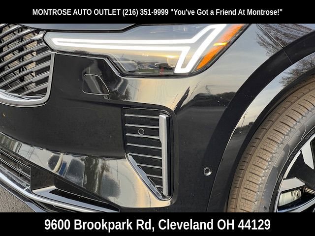 New 2026 Volvo XC90 B6 Plus w/ Protection Package image 9