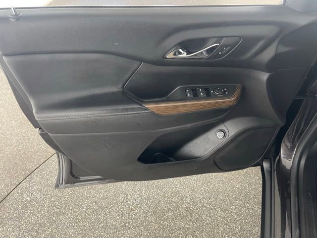 Used 2018 GMC Acadia SLE FWD image 35