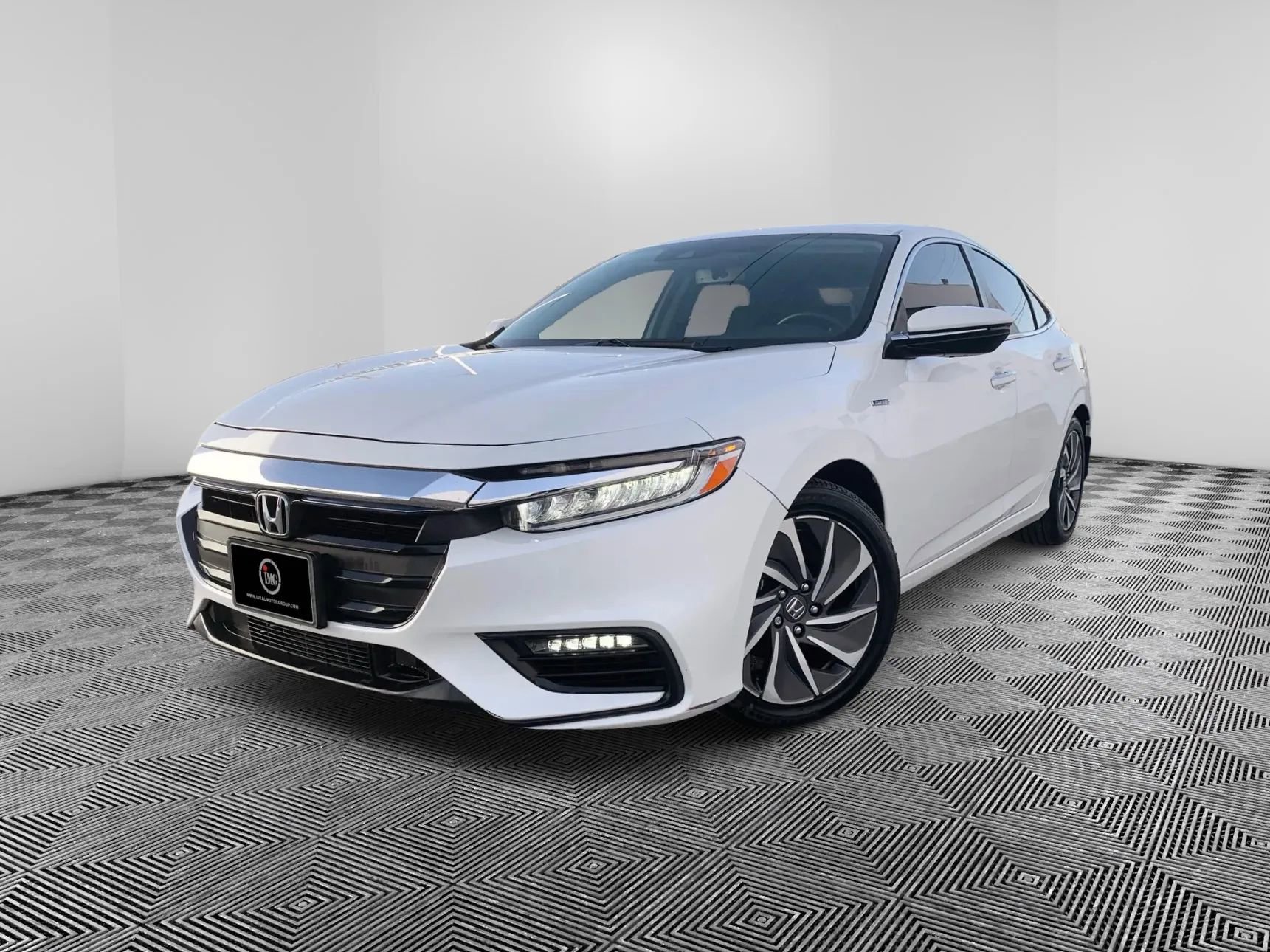 Used 2019 Honda Insight Touring image 2