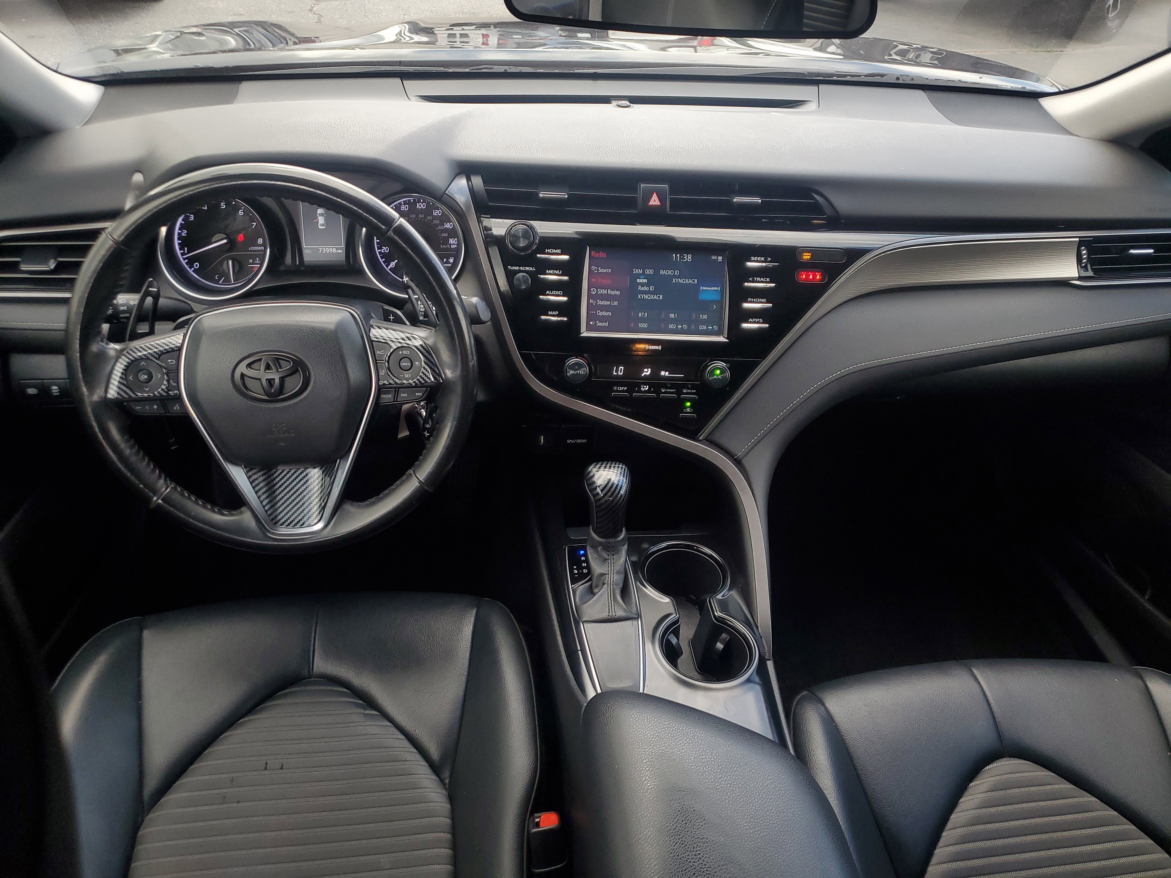 Used 2023 Volvo XC60 B6 Ultimate image 15