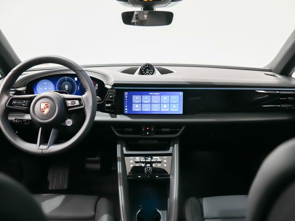 New 2026 Porsche Macan 4 Electric image 33