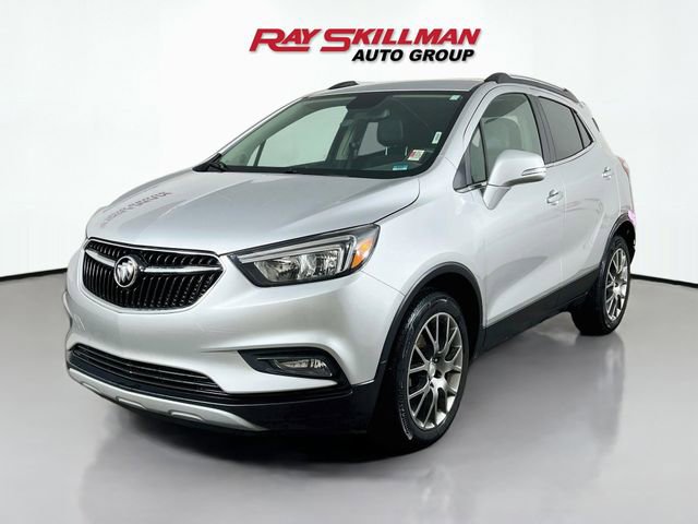 Used 2018 Buick Encore Sport Touring w/ Safety Package FWD image 3