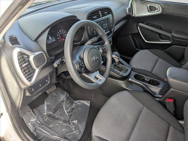 Used 2021 Kia Soul LX image 8