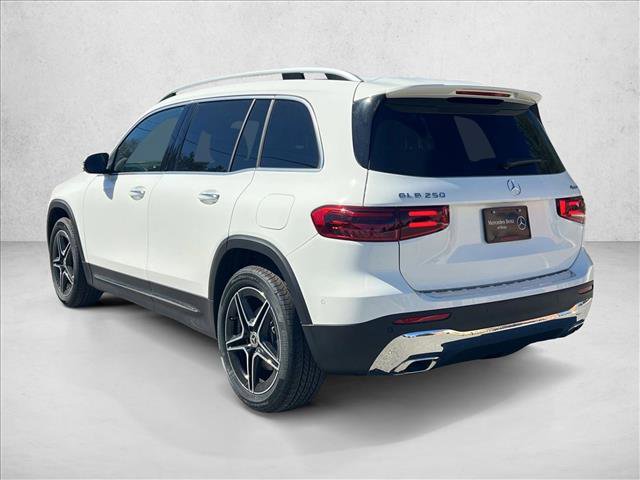 New 2026 Mercedes-Benz GLB 250 4MATIC image 9