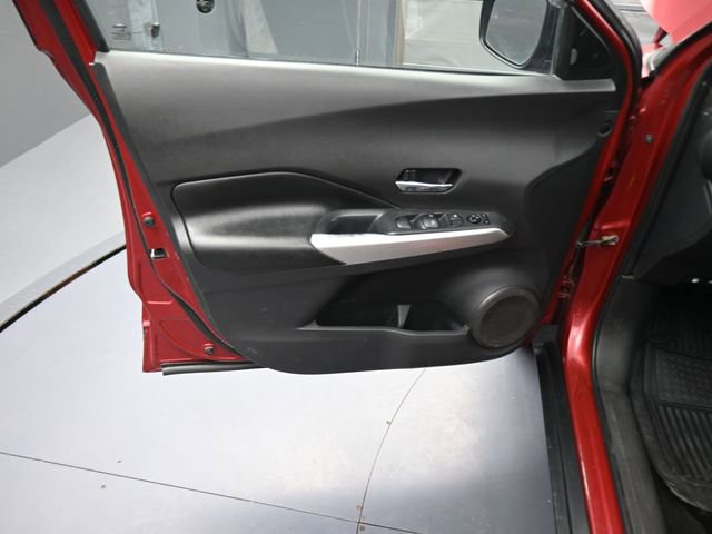 Used 2019 Nissan Kicks SR w/ SR Premium Package image 35