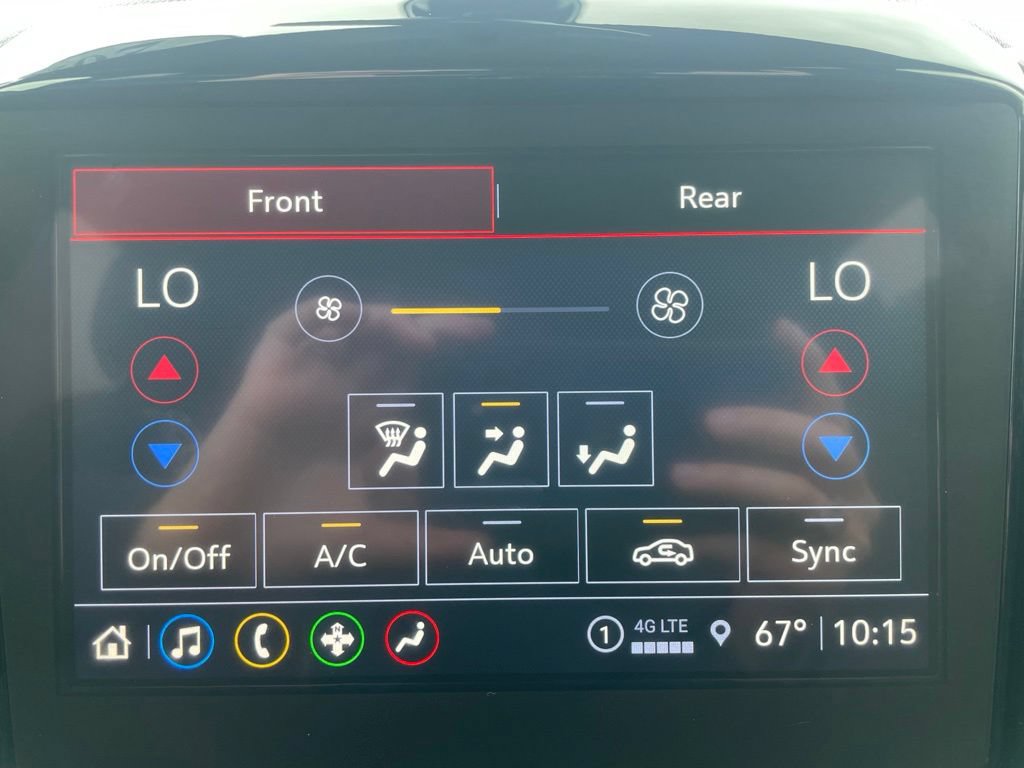 Used 2023 Chevrolet Traverse LT w/ LPO, Floor Liner Package AWD/4WD image 21