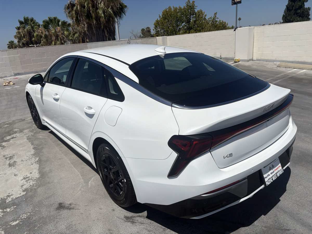 Used 2026 Kia K5 LXS FWD image 11