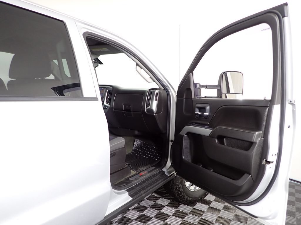 Used 2015 Chevrolet Silverado 2500 LT w/ Z71 Package, Off-Road AWD/4WD image 34