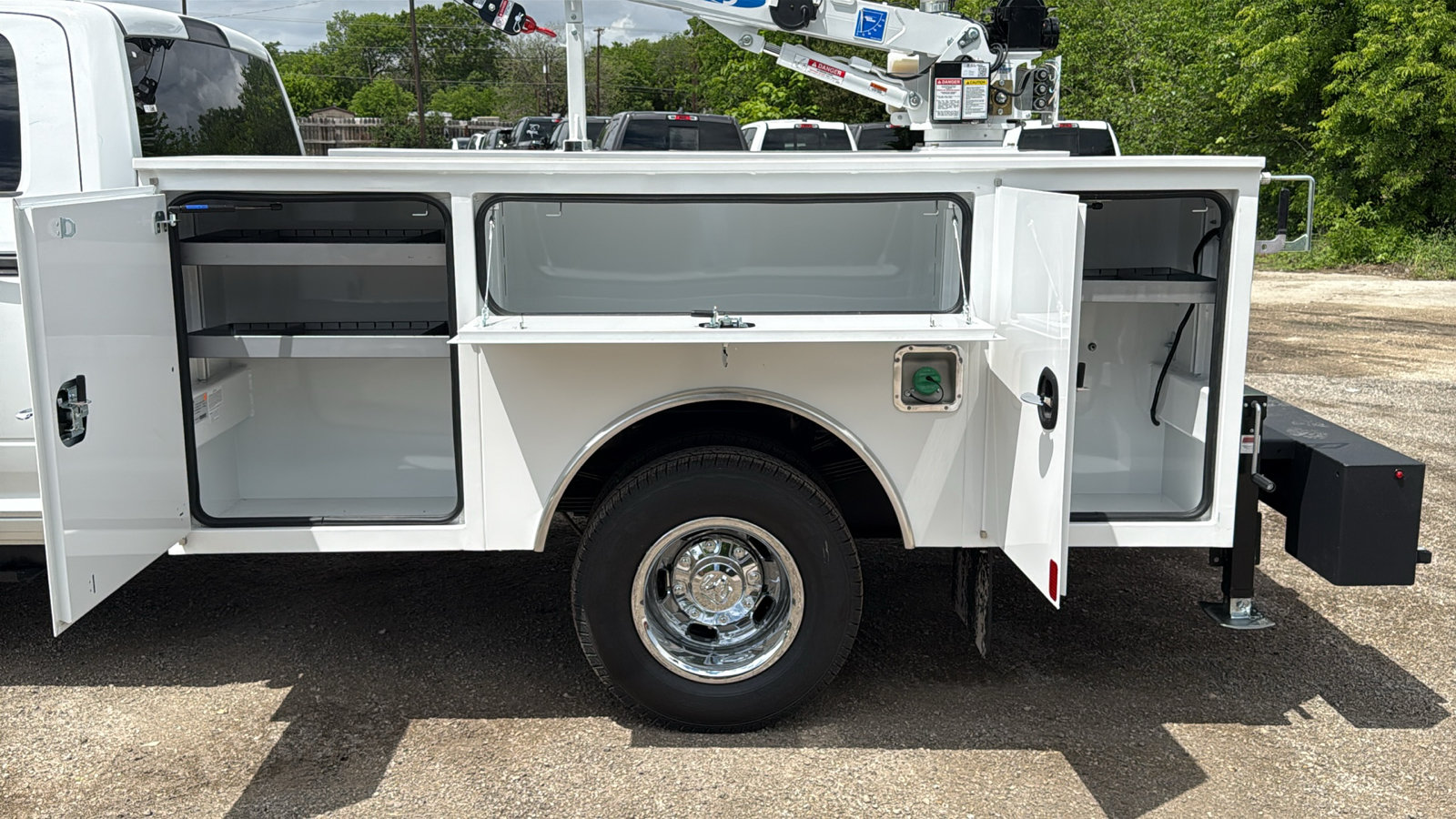 New 2026 RAM 3500 Tradesman w/ Chrome Appearance Group A AWD/4WD image 11
