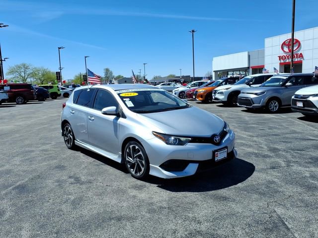 Used 2017 Toyota Corolla iM w/ Carpet Mat Package FWD image 5