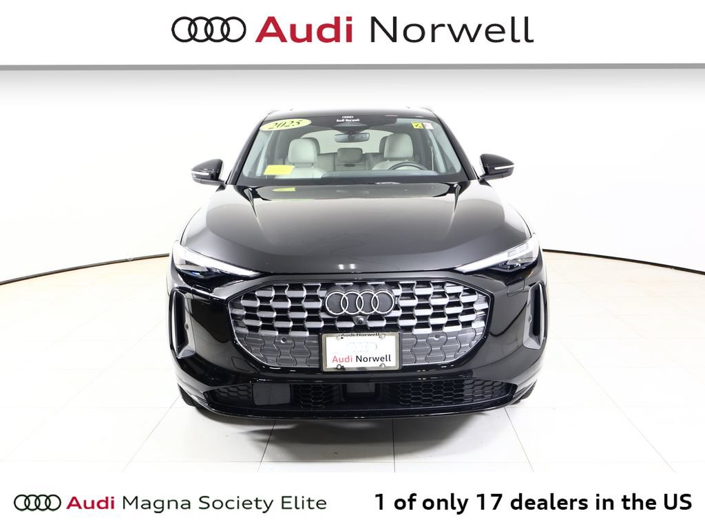 Used 2025 Audi Q5 Premium w/ Premium Plus AWD/4WD image 11